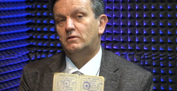 Блануша показао војну књижицу - Ево гдје сам био и шта сам радио у рату!