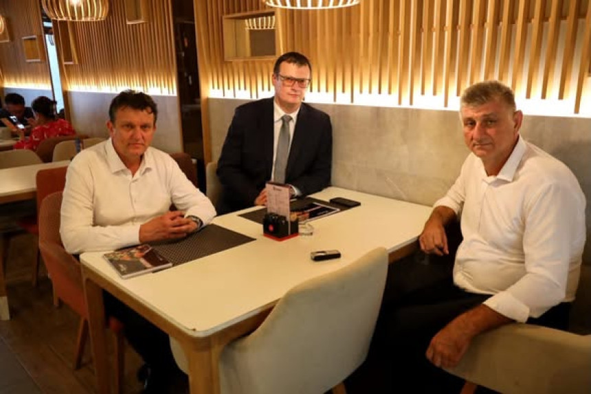 I ostali lideri da pokažu kakav im je bio ratni put