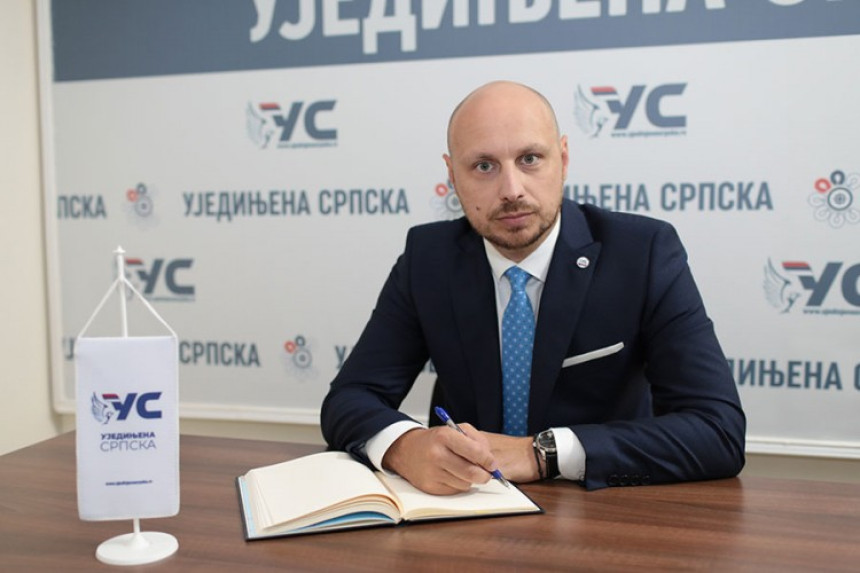 Стевандић окреће леђа: Преиспитаћемо сарадњу са СНСД-ом и Додиком