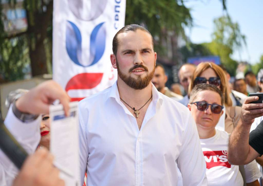 Stanišić: Izađite na izbore, za to vam veza ne treba