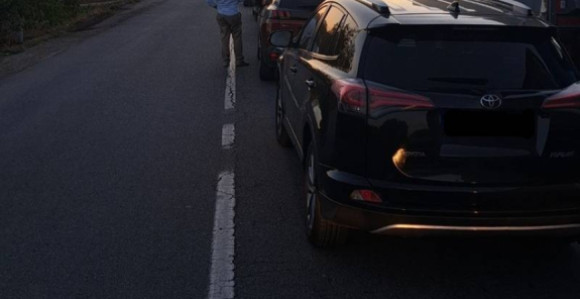Ogromne kolone na Sremskoj Rači, pao sistem (FOTO)