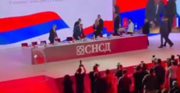 Због страха од губљења избора Додиков режим доводи аутобусе гласача из Аустрије (АУДИО)