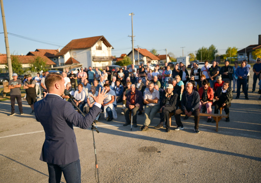 Гудронска јама је еколошка бомба, надлежни ћуте!