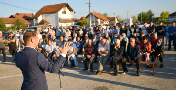 Гудронска јама је еколошка бомба, надлежни ћуте!