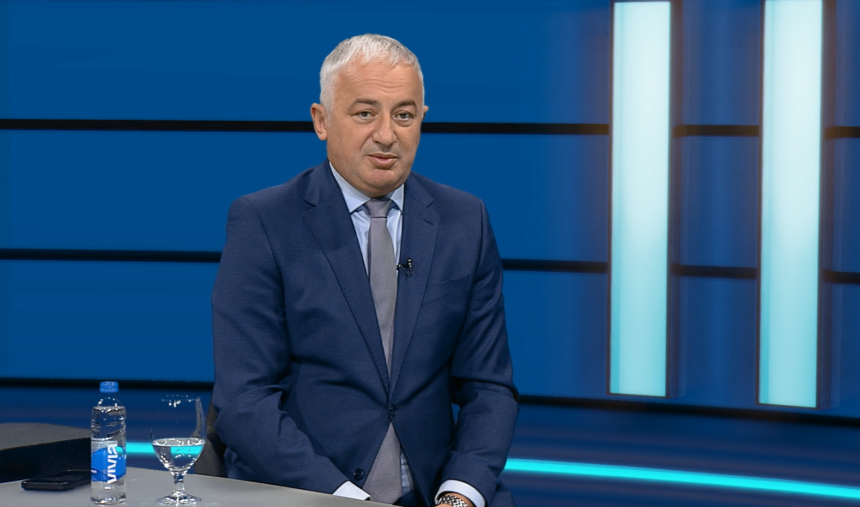 Резултати ове власти су рекордна задужења и одлазак људи