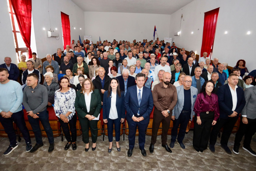 Republiku Srpsku možemo da dignemo iz pepela