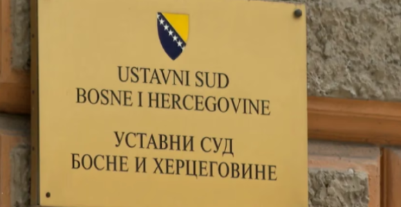 Dodik ne priznaje Ustavni sud BiH, a podnosi apelacije