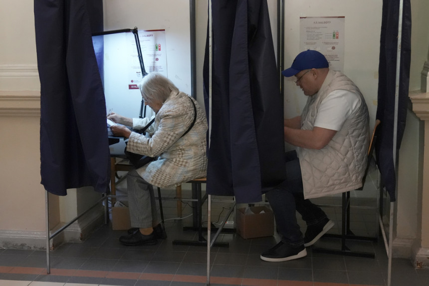 Parlamentarni izbori u Letoniji, do sada glasalo 25,3 % birača