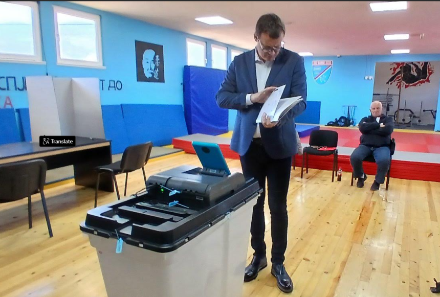 Маринко Божовић гласао у Источној Илиџи