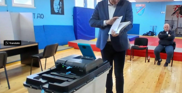 Маринко Божовић гласао у источној Илиџи