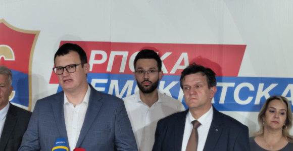 СДС признао пораз, најавили анализу рада на терену