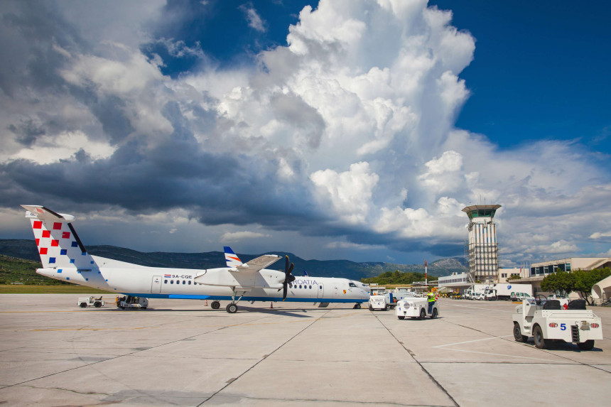 Split: Evakuisan avion Air Serbia, uhapšen muškarac