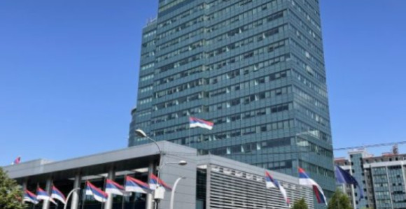Milioni iz budžeta za stranačke poene: Zloupotrebe javnih resursa