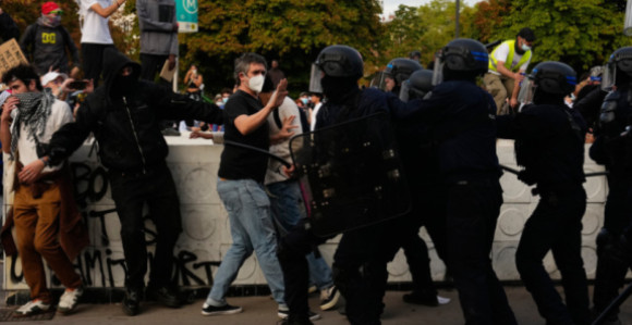U protestima u Francuskoj uhapšeno najmanje 488 ljudi