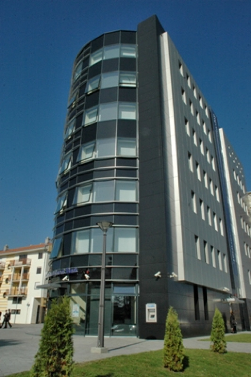 Bez izručenja Litvanaca i bez odgovornih za propast Balkan Investment banke i Bobar banke