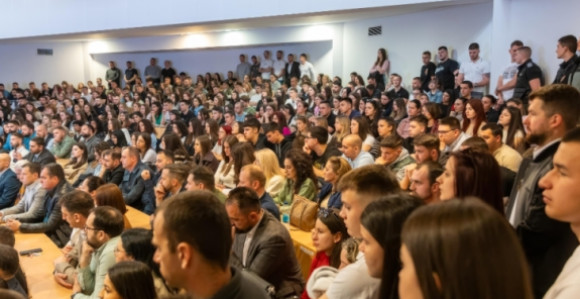 Zatražena hitna sjednica studentskih predstavnika zbog transparenata i poruka upućenih Republici Srpskoj