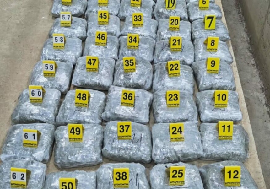 Na Vraćenovićima u kamionu pronađeno oko 65 kg marihuane