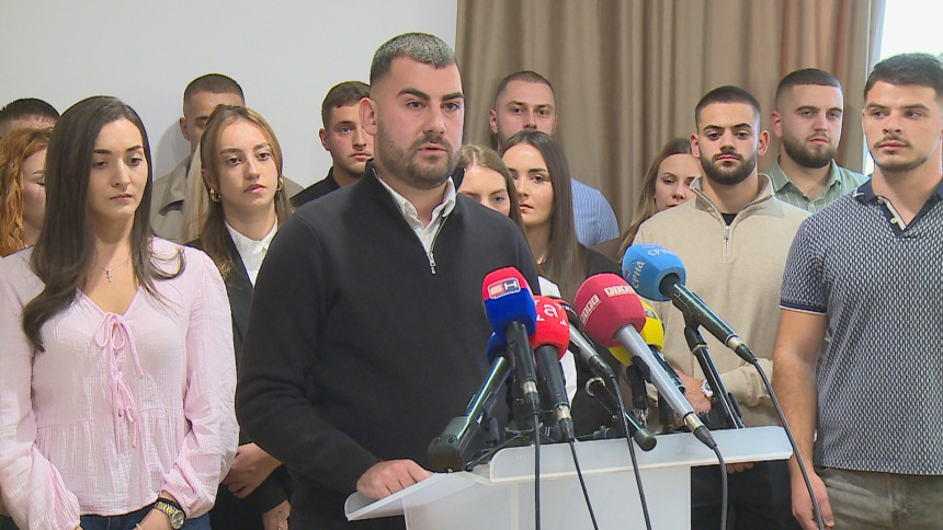 "Осјећамо се издано": Студенти из Српске оштро осудили транспаренте из Новог Пазара и најавили Збор студената