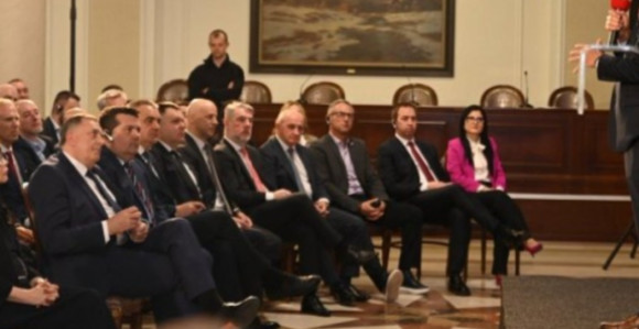 Лобирање у САД у служби појединаца или Републике Српске?