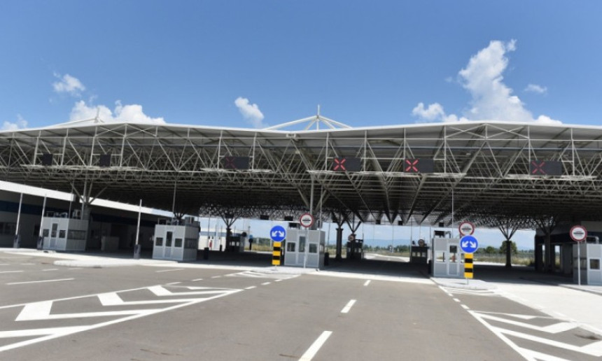 Novi granični prelaz u Gradišci radi u punom kapacitetu