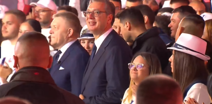 Фицо и Вучић послали снажне поруке са скупа у Новом Саду