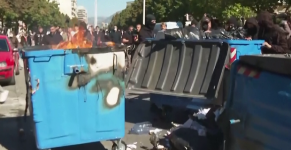 Током четири дана протеста у Албанији повријеђено 156 људи