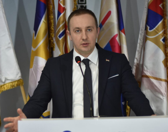 Pročišćavanje je počelo, ko prekrši Statut nije član SDS!