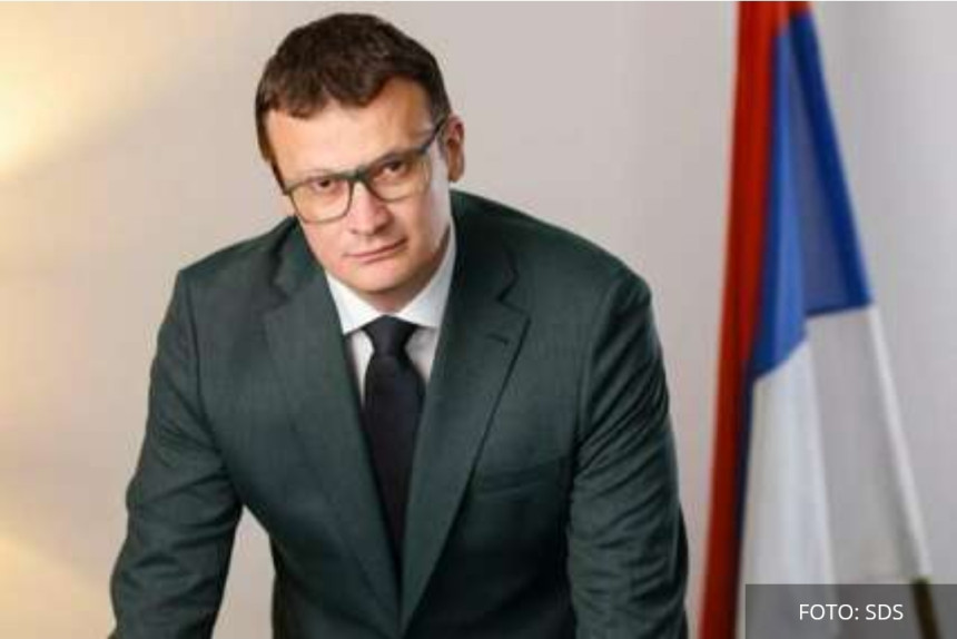 О СДС-у одлучују чланови, а не нечија анализа преко режимских медија