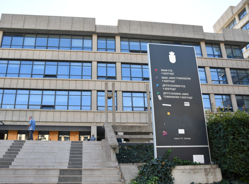 Policija traga za vlasnikom "Slavija info" Ljubomirom Stefanovićem