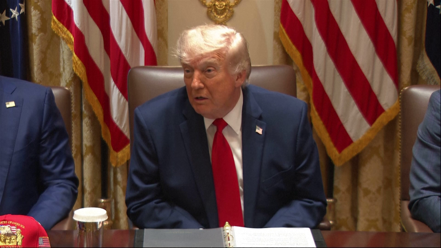 Трамп жестоко критиковао Зеленског: Он не жели крај рата