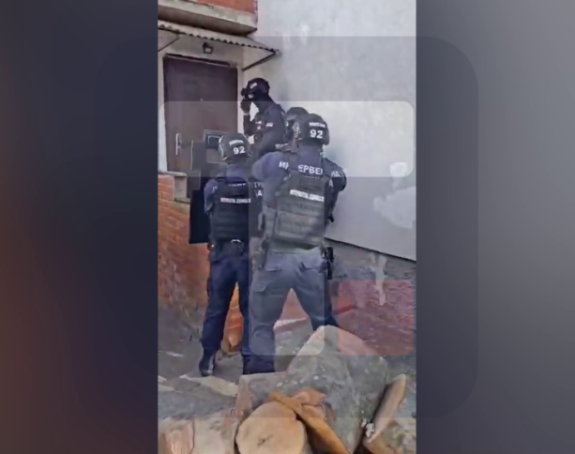 Планирао и друге обучавао за насиље на дан избора