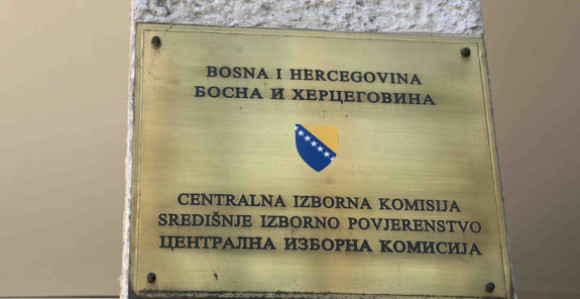 Kazne zbog kršenja izborne tišine i zloupotrebe djece