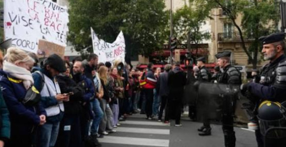 Полицијски час у дијеловима Париза остаје на снази