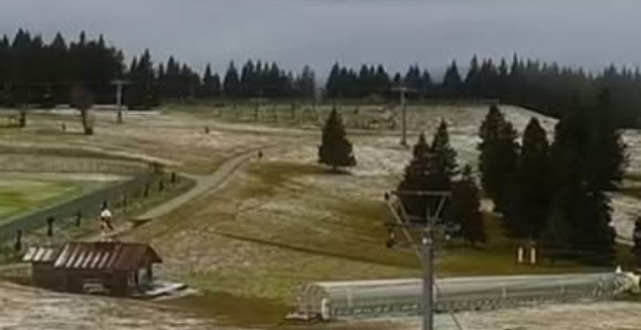Zima zakucala na vrata: Snijeg pao u Austriji i Sloveniji