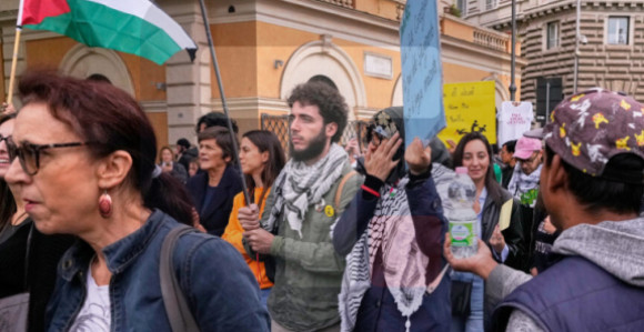 Rim: Privedeno 200 mladih koji su izazivali nemire