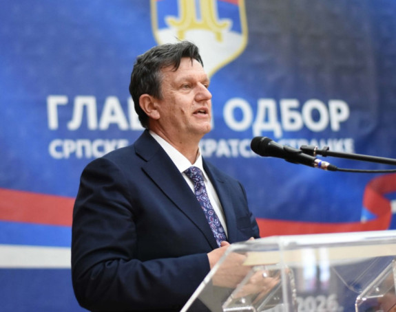 Блануша честитао студентима и грађанима Србије