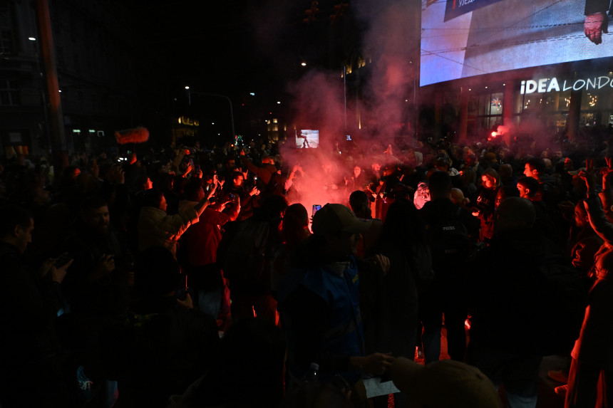 75% obrađenog uzorka u Srbiji: Studentska lista 52%, Ujedinjena Srbija 39%