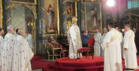 Vladika Irinej služio liturgiju u Sabornoj crkvi