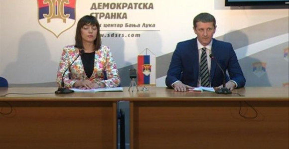 SDS: Vlada unazadila poljoprivredu Srpske