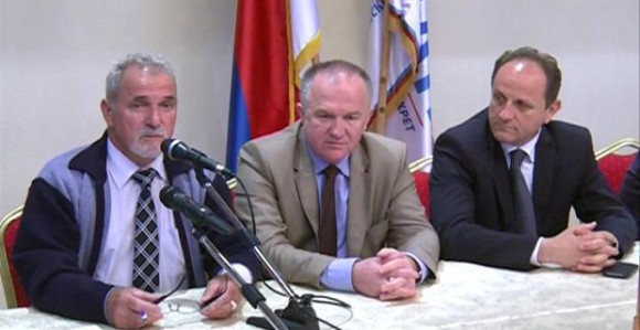 NDP: Vlada kreditima krpi bužet