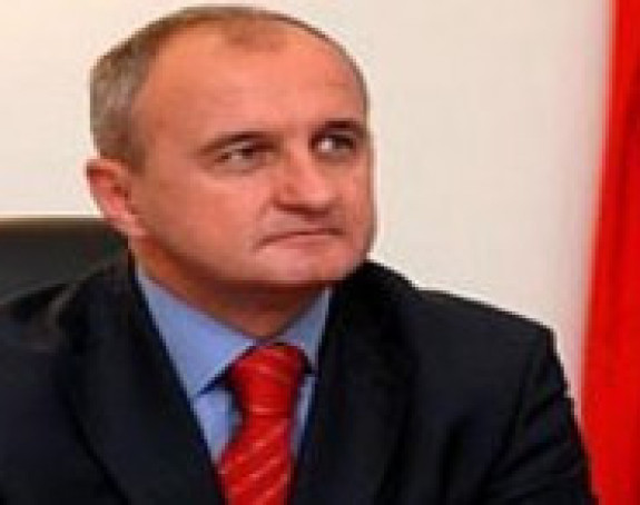 Одгађањем избора били би смањени трошкови