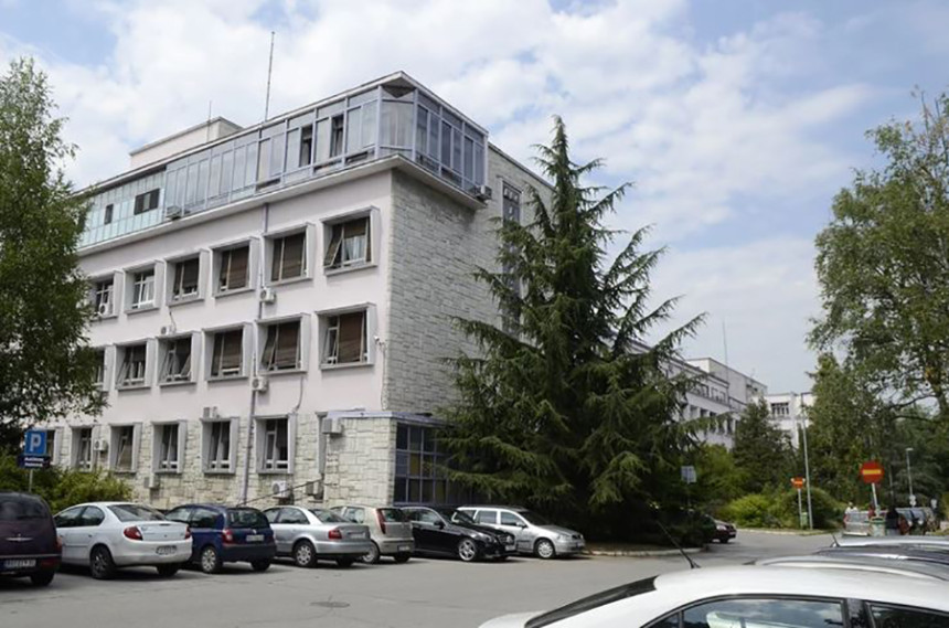Медицинска сестра скочила са зграде болнице у Београду