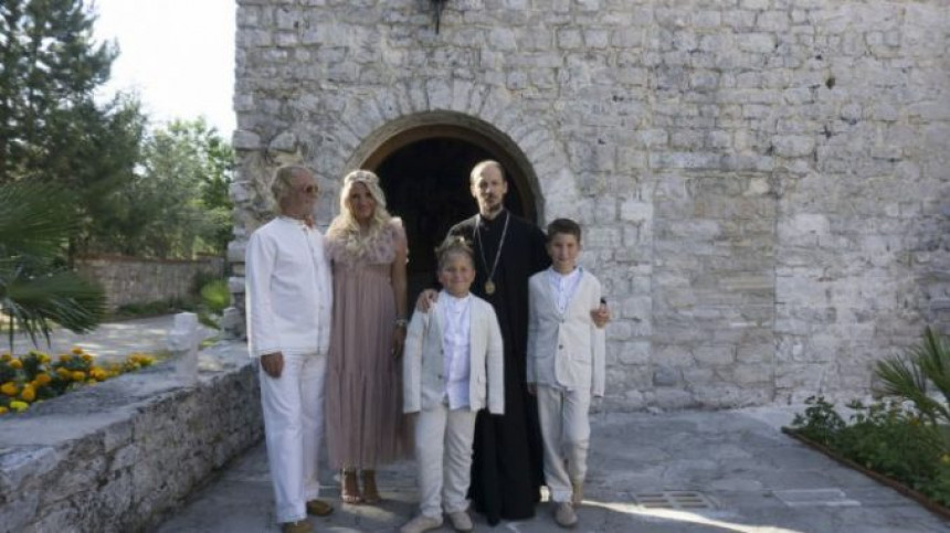 U Petropavlovom manastiru Drašković krstio sinove