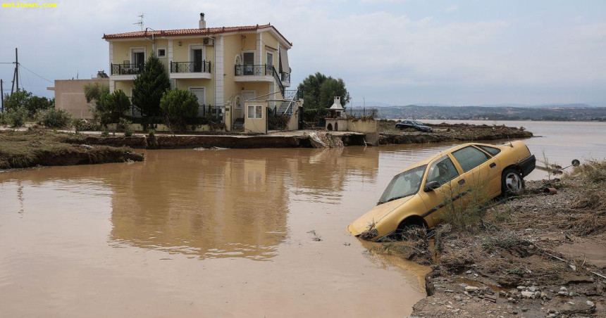 ОЛУЈА: Пет људи погинуло на грчком острву Евија