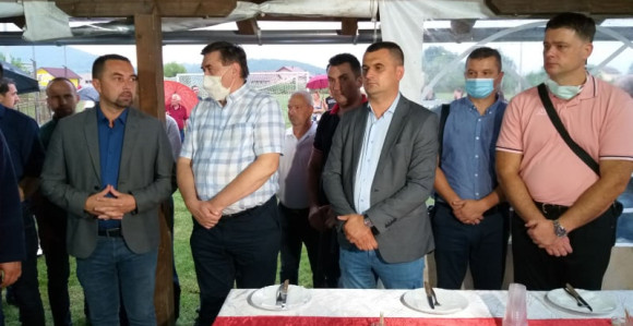 Чији активисти су "најурени" из добојских села