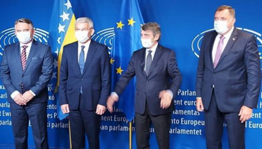 Džaferović, Dodik i Komšić sa predsjednikom EP