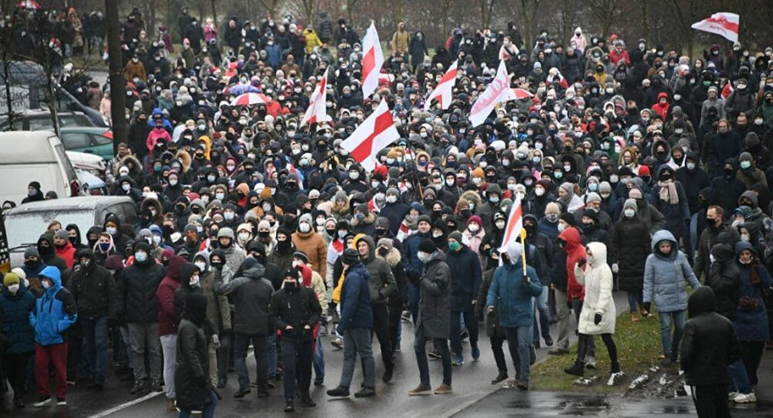 Протест у Минску: Ухапшено више од 200 људи