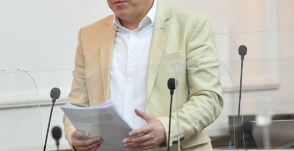 Ако не усвојимо буџет, сви оставке и на нове изборе