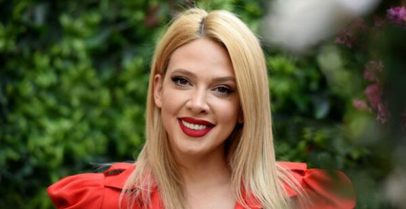 Milica Todorović nagovara oca da se prijavi za takmičenje!