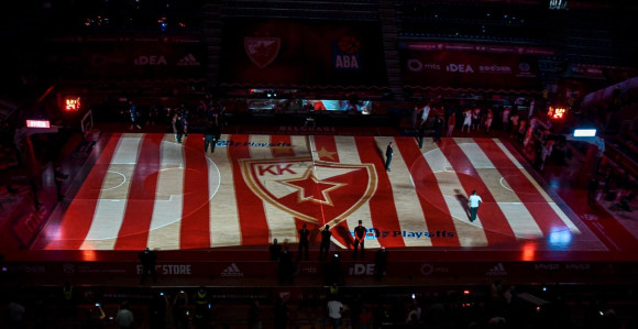 Zvezda kažnjena zbog prisustva navijača u hali